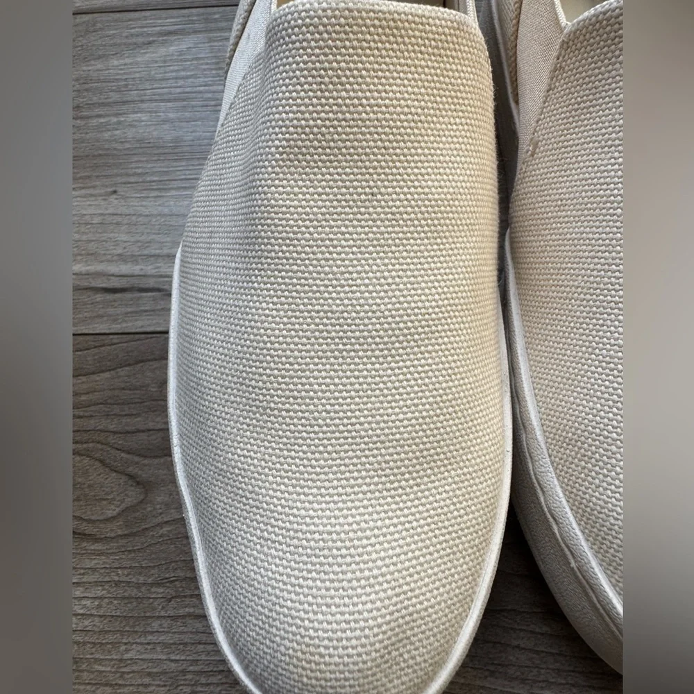 VINCE Warren canvas platform slip-on sneaker shoe in off-white Size 5.5